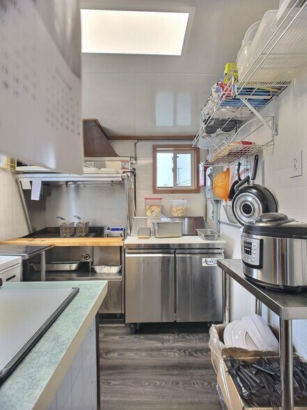 More Photos Of 5609 E Main St, Batavia Restaurant For Sale