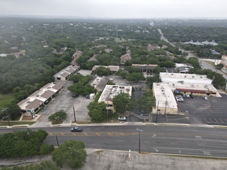 More Photos Of 10918 Vance Jackson Rd, San Antonio Medical For Lease