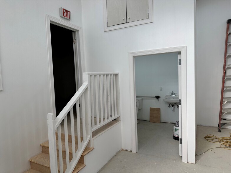 More Photos Of 1350 W Chew St, Philadelphia General Retail For Lease