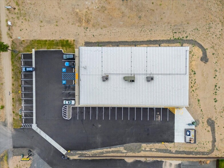 More Photos Of 6003 Highway 291, Nine Mile Falls Freestanding For Sale