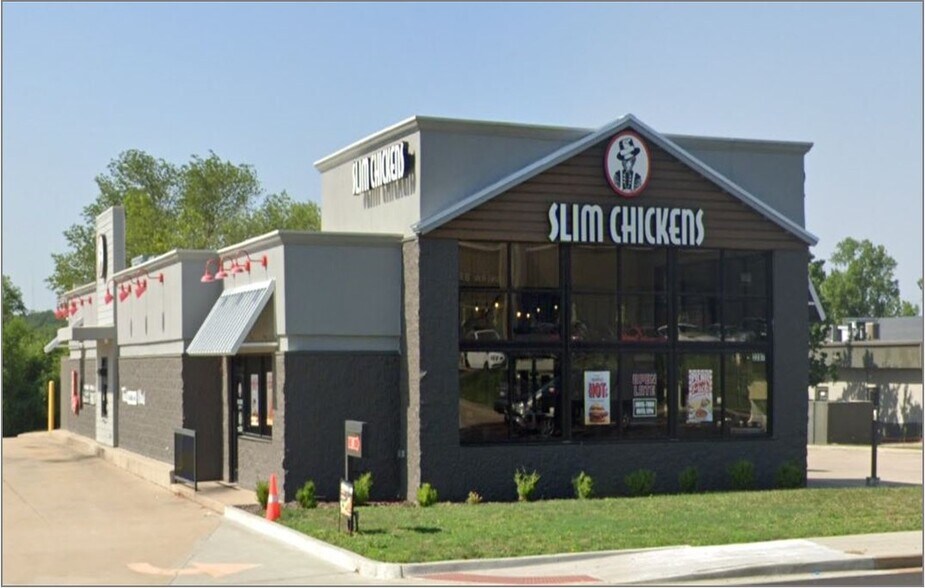 Primary Photo Of 2207 Missouri Blvd, Jefferson City Fast Food For Lease