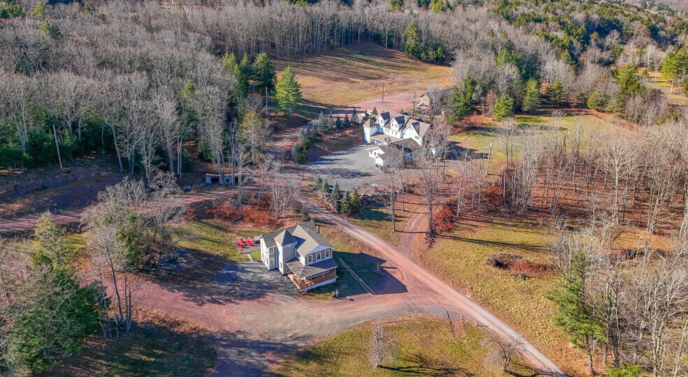 More Photos Of 218 NY-296, Windham Hotel For Sale