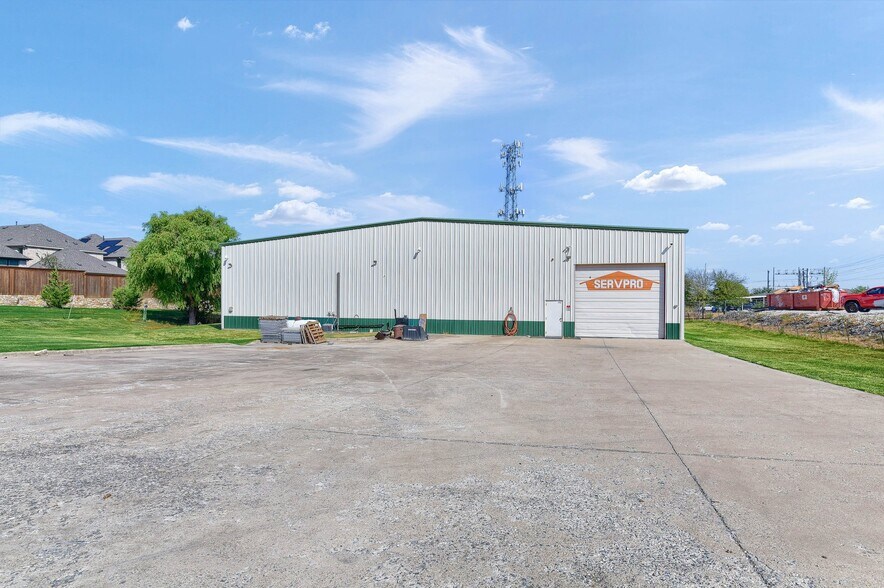 More Photos Of 1877 Witt Rd, Frisco Warehouse For Sale