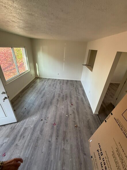 More Photos Of 6 Farview Ave, Lebanon Multifamily For Sale