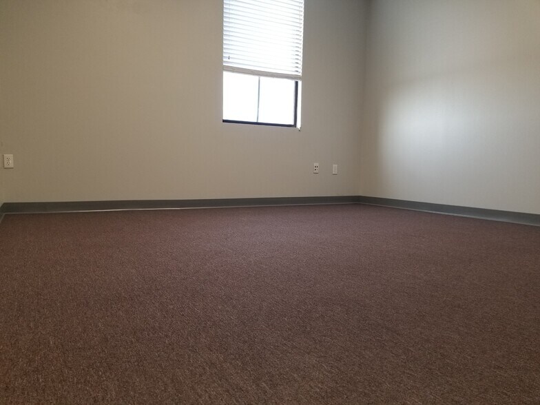 More Photos Of 8500-8564 E County Road 466, The Villages Medical For Lease