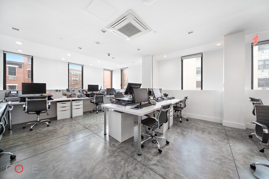 More Photos Of 180 Smith St, Brooklyn Office For Lease