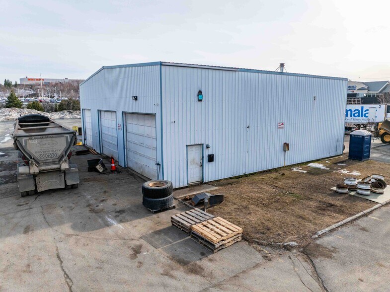 More Photos Of 500 Barrydowne Rd, Sudbury Manufacturing For Sale