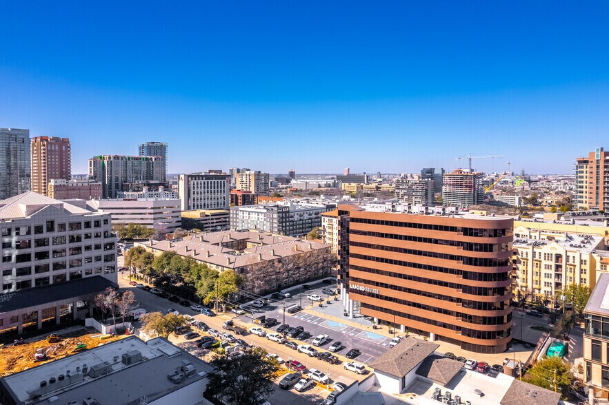 More Photos Of 2626 Cole Ave, Dallas Office Residential For Lease