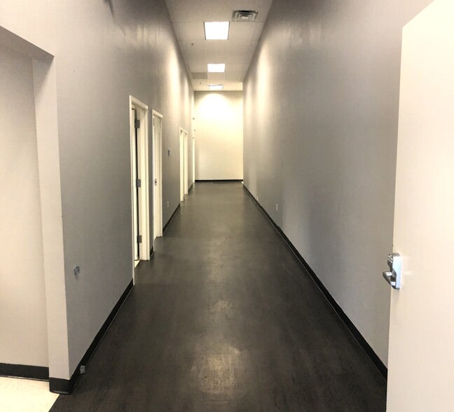 More Photos Of 2148 NW Duluth Hwy, Duluth Unknown For Lease