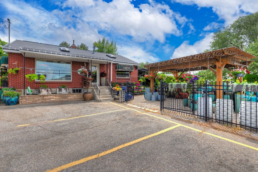 Primary Photo Of 2194 E Fort Union Blvd, Salt Lake City Freestanding For Sale