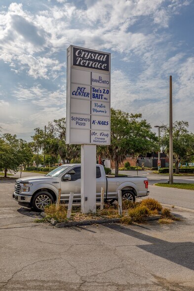 More Photos Of 431-471 NE 1st Ter, Crystal River Freestanding For Sale