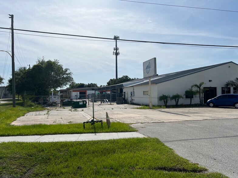 More Photos Of 1200 S John Young Pky, Kissimmee Auto Repair For Sale
