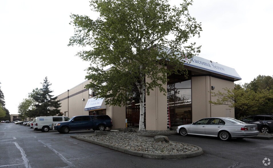 More Photos Of 11212-11220 120th Ave NE, Kirkland Manufacturing For Lease