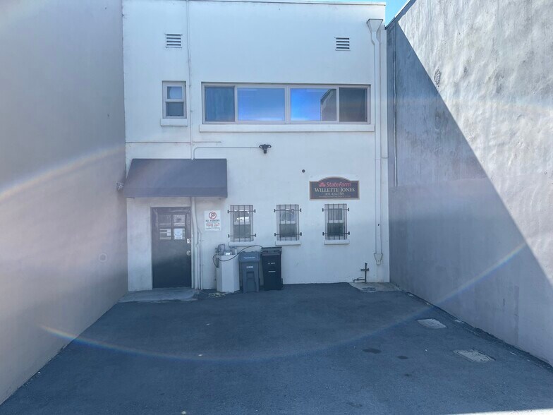 More Photos Of 341 Main St, Salinas Office For Lease