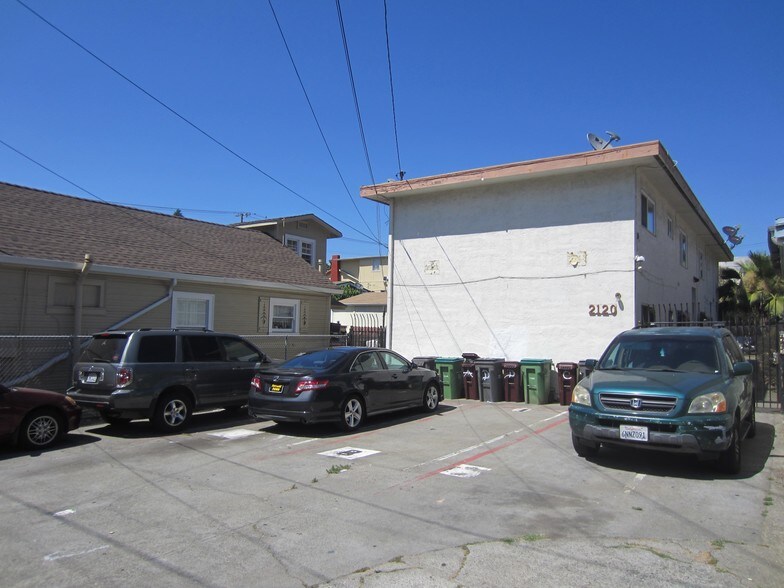More Photos Of 2120 E 22nd St, Oakland Apartments For Sale