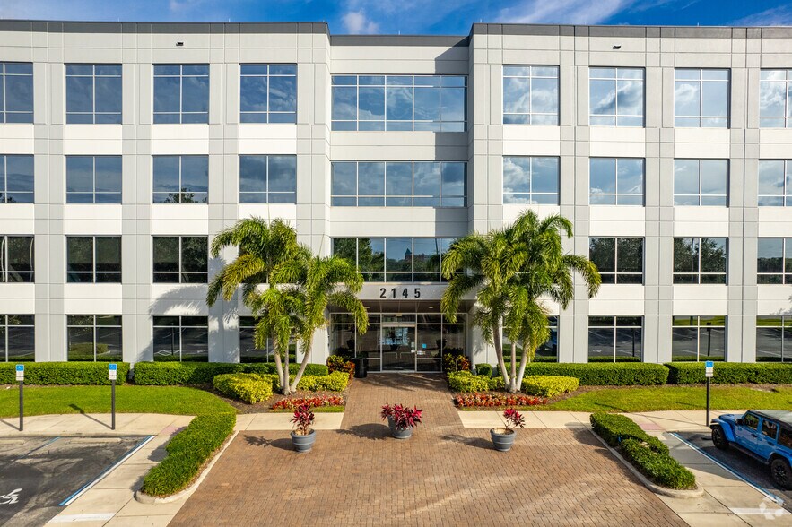 More Photos Of 2145 Metrocenter Blvd, Orlando Office For Lease