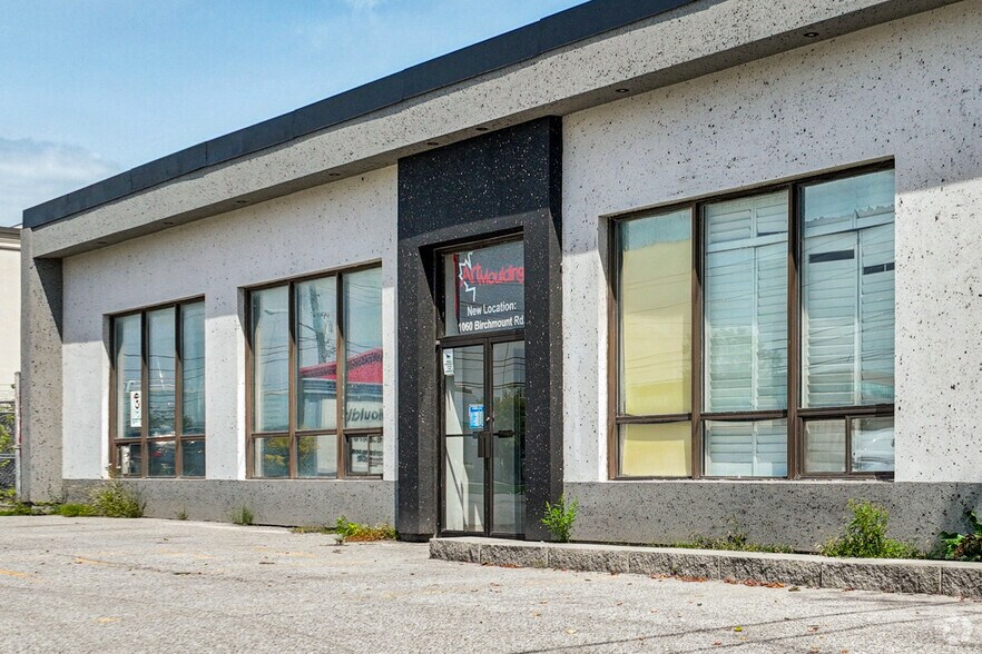 More Photos Of 49 Underwriters Rd, Toronto Manufacturing For Sale