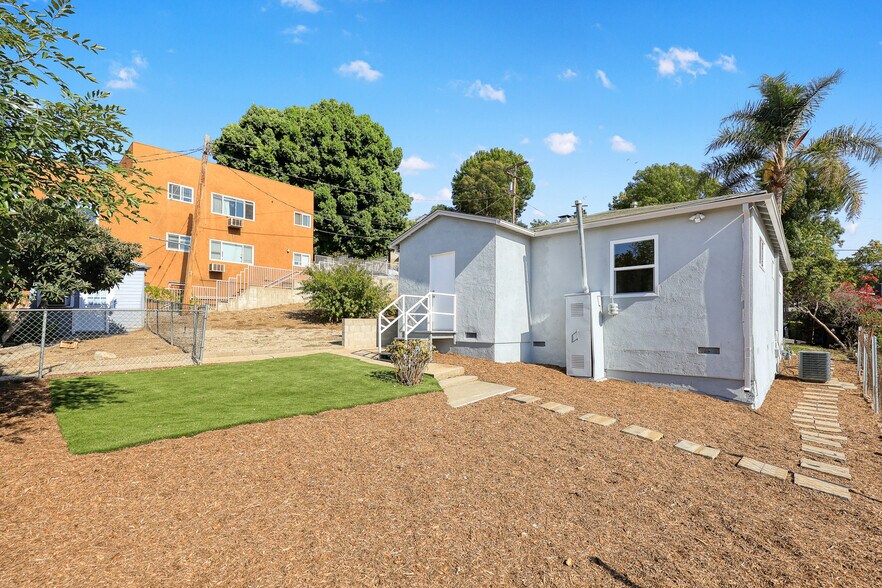 More Photos Of 6011 Pine Crest Dr, Los Angeles Multifamily For Sale