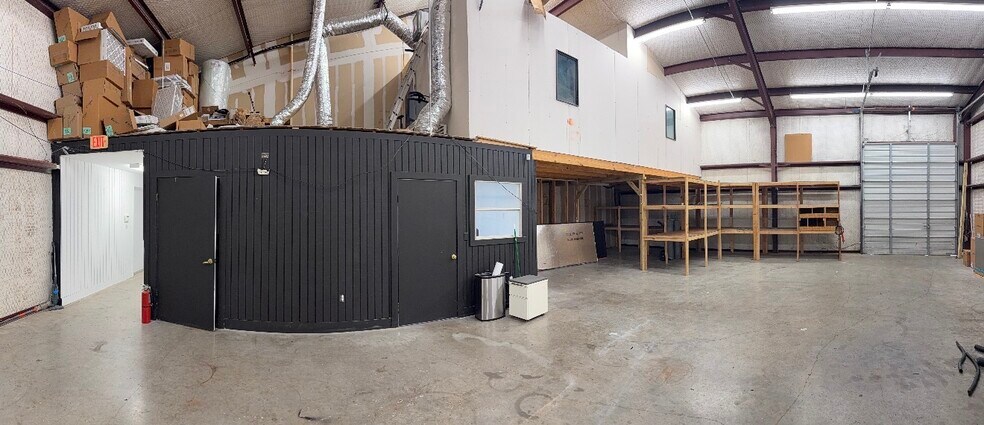 More Photos Of 130 Ralph Ablanedo Dr, Austin Unknown For Lease