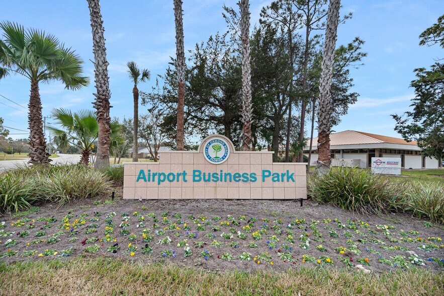 More Photos Of 3 Sunshine Blvd, Ormond Beach Manufacturing For Lease