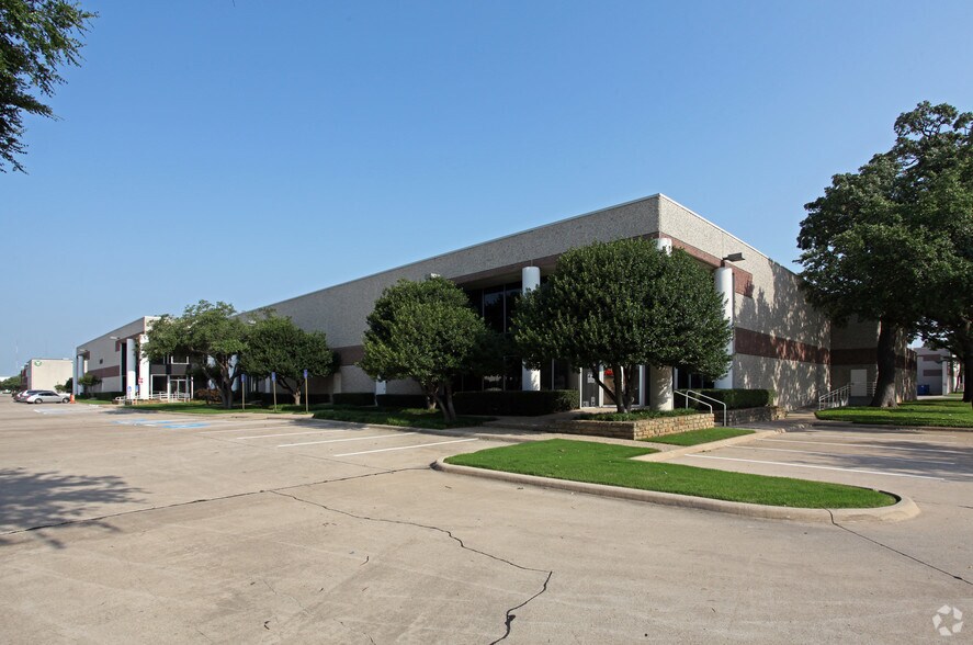 Primary Photo Of 1620 Rafe St, Carrollton Distribution For Lease