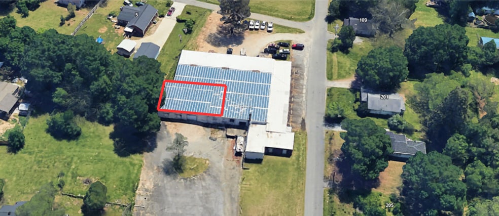 More Photos Of 206 Emile St, Greenville Warehouse For Lease