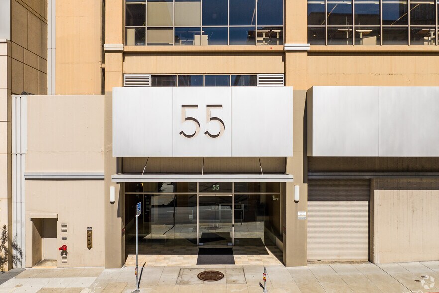 More Photos Of 55 Hawthorne St, San Francisco Office For Lease
