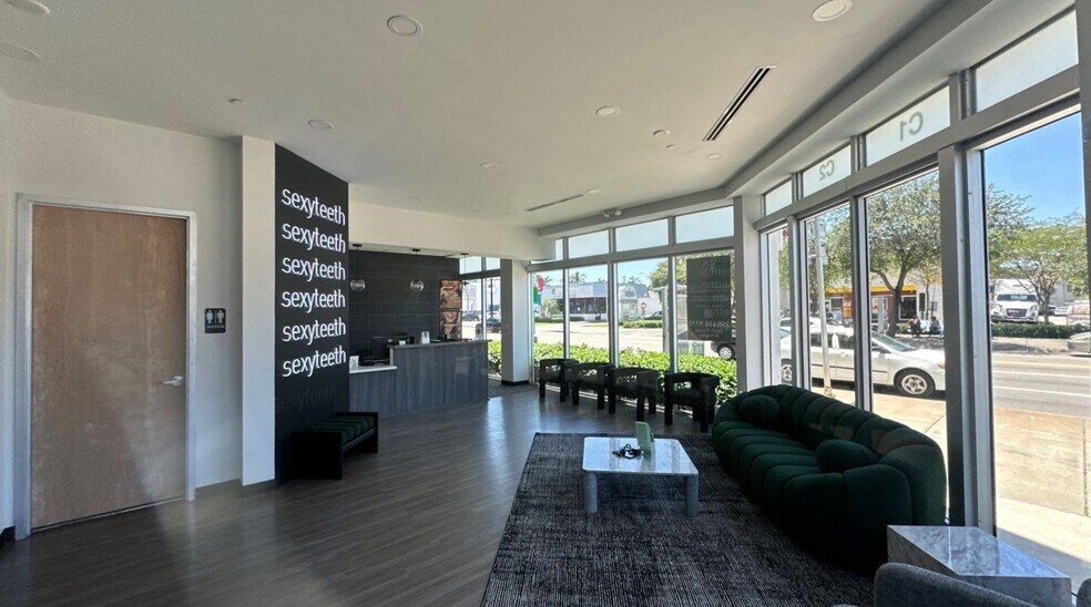 More Photos Of 8101 Biscayne Blvd, Miami Office For Sale