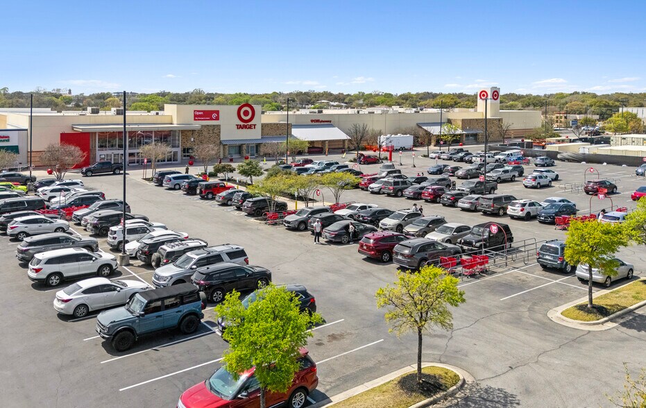 More Photos Of NW Loop 410 @ Blanco Rd, San Antonio Unknown For Lease