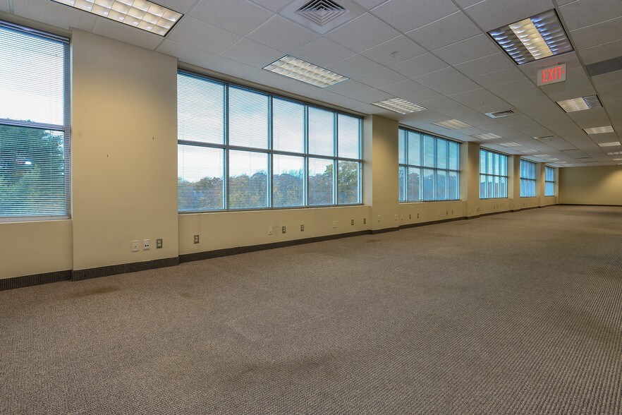 More Photos Of 1350 Division Rd, West Warwick Office For Sale