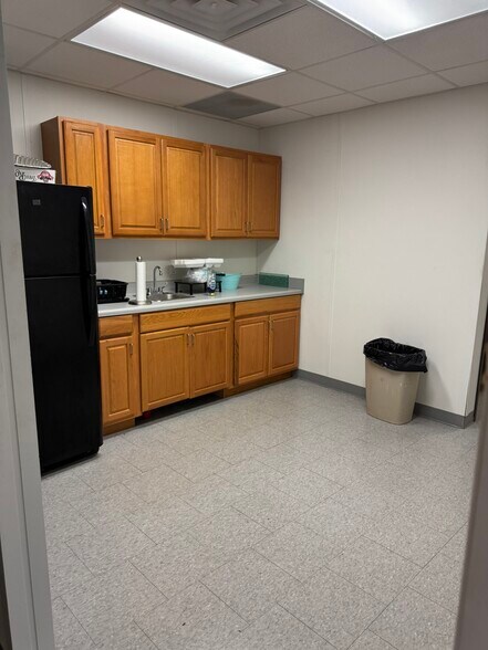 More Photos Of 118 Roy Vaughn Rd, Plains Manufacturing For Sale