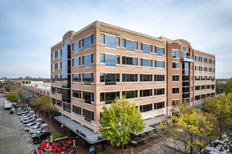 More Photos Of 2277 Plaza Dr, Sugar Land Office For Lease