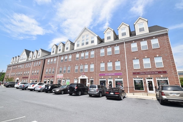 More Photos Of 601 7th St, Laurel Office For Lease