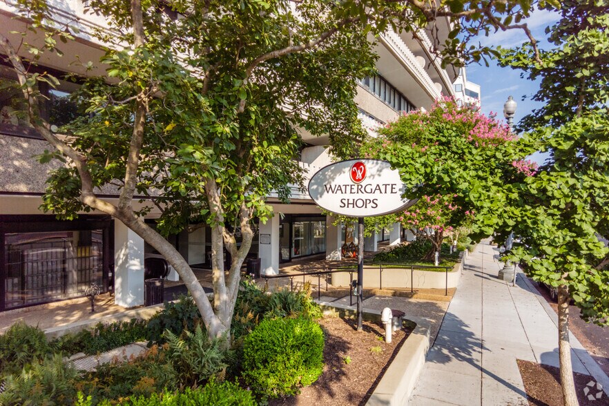 More Photos Of 2550-2560 Virginia Ave NW, Washington Storefront For Lease