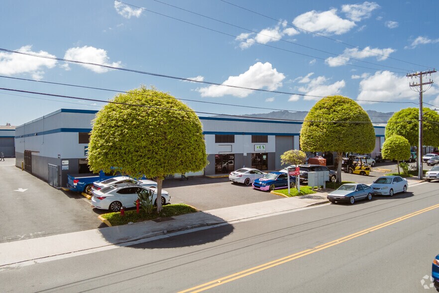 More Photos Of 94-150 Leoleo St, Waipahu Warehouse For Lease
