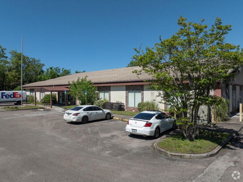 More Photos Of 1725 Oakhurst Ave, Jacksonville Medical For Lease