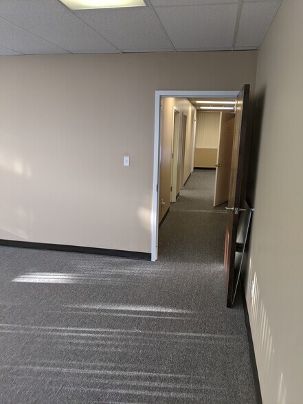 More Photos Of 8441 Belair Rd, Nottingham Medical For Lease