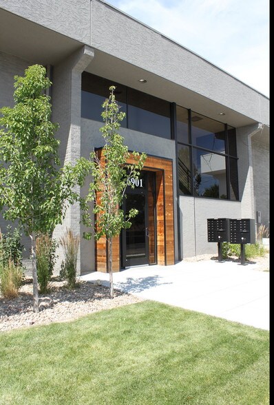 More Photos Of 6901 S Yosemite St, Englewood Office For Sale