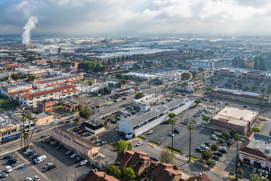More Photos Of 2528-2570 E Slauson Ave, Huntington Park Unknown For Lease
