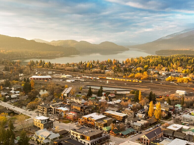 More Photos Of 100 2nd St E, Whitefish Office Residential For Sale