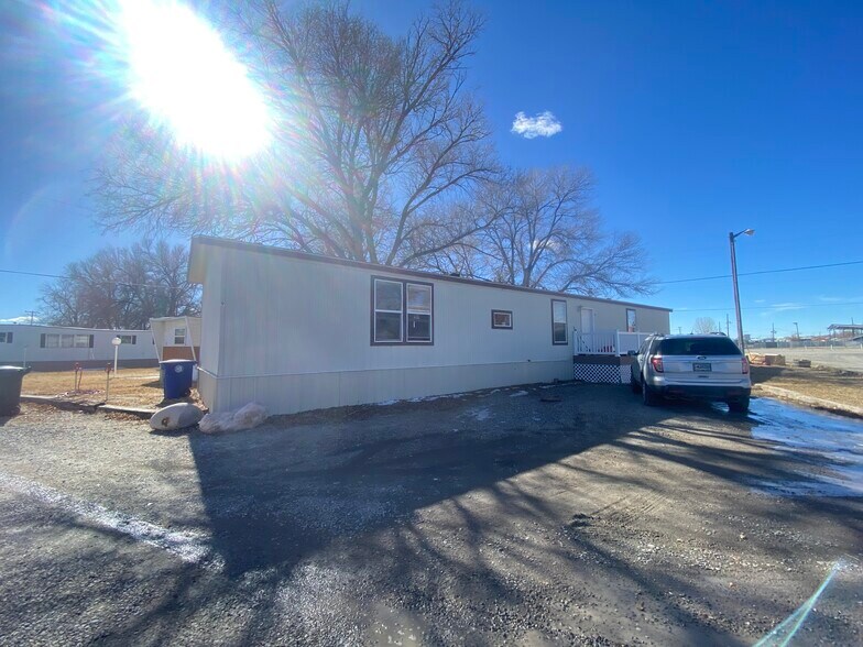 More Photos Of 1202 S 8th St E, Riverton Manufactured Housing Mobile Home Park For Sale