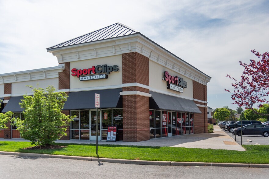 More Photos Of 11914 Iron Bridge Plz, Chester General Retail For Lease