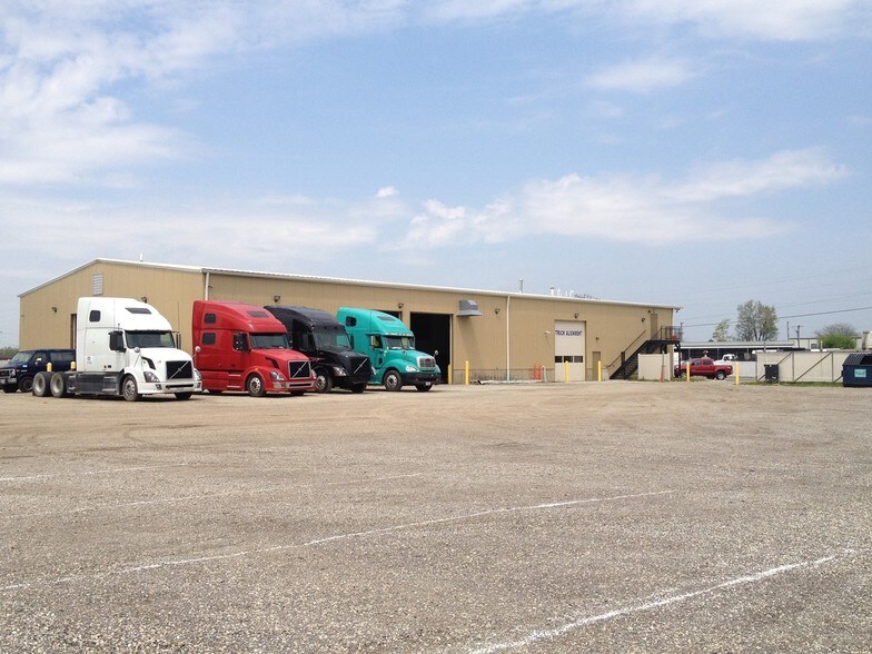 More Photos Of 1750 Manhattan Rd, Joliet Truck Terminal For Lease