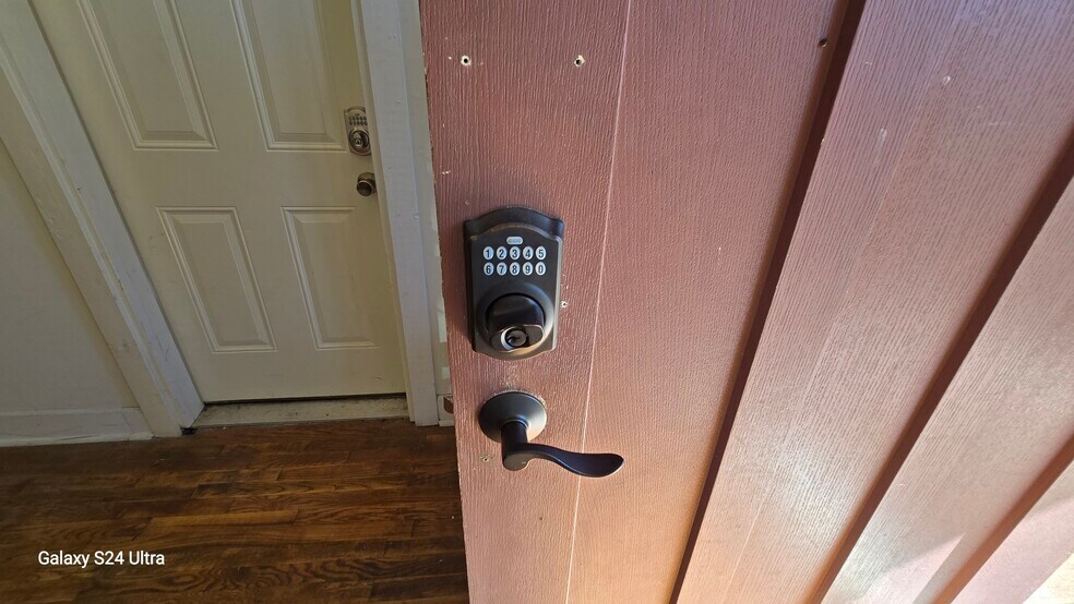 More Photos Of 311 Silver Pl, Knoxville Apartments For Sale