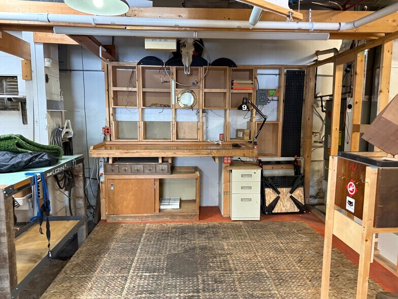 More Photos Of 1424 Lake St, Evanston Storefront Retail Residential For Lease