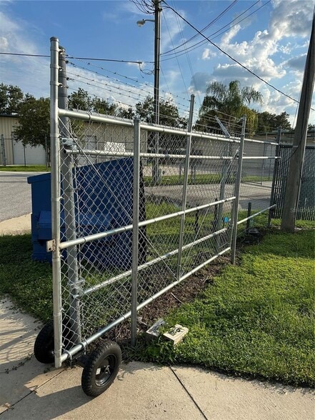 More Photos Of 4457-4459 Holden Rd, Lakeland Warehouse For Sale