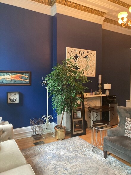 More Photos Of 818-824 Pine St, Philadelphia Medical For Lease