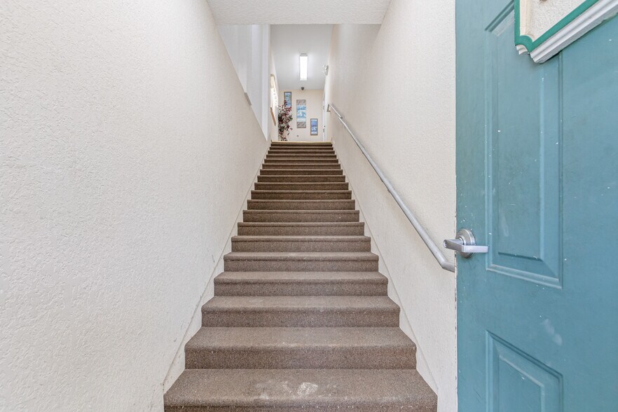 More Photos Of 910 St Johns Ave, Palatka Storefront Retail Residential For Sale