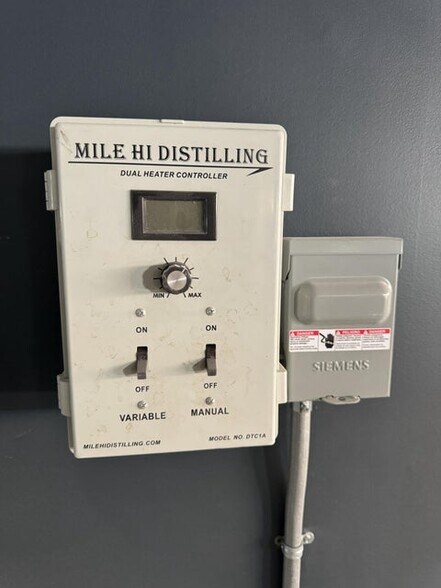 More Photos Of 137 S Main St, Adrian Storefront Retail Office For Lease