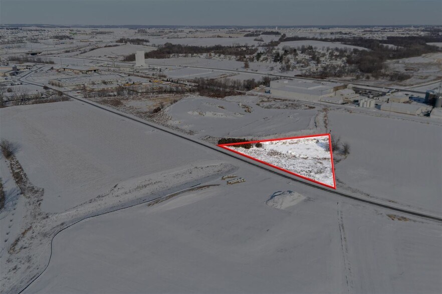 More Photos Of 300 Westcor Dr, Coralville Land For Sale